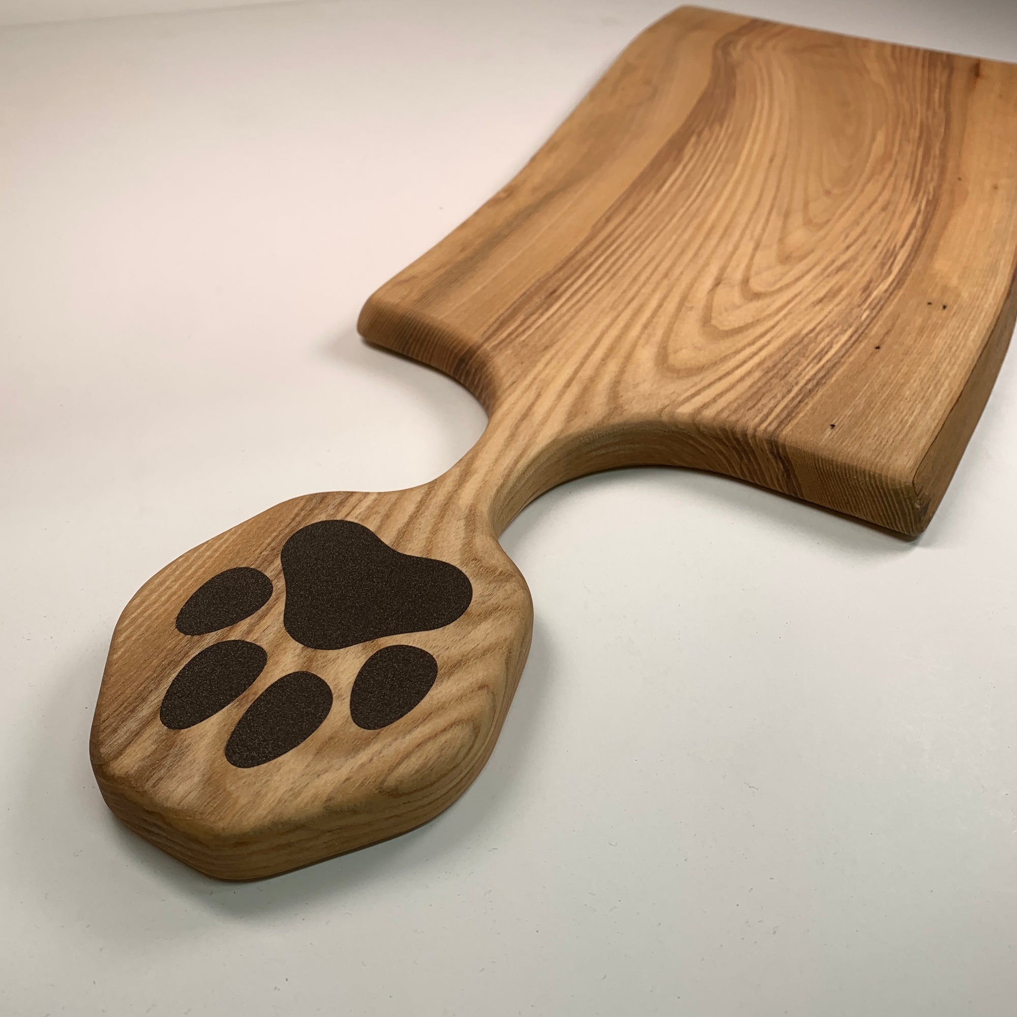 Ash Dog Paw Handle Charcuterie